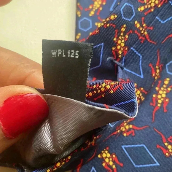 CHRISTIAN DIOR MONSIEUR Mens All Silk Tie - Picture 7 of 8